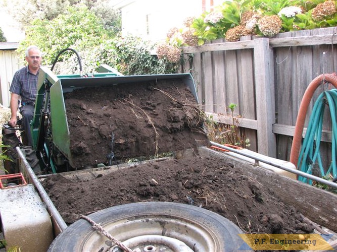 P.F. Engineering — Doityourself Plans — Gallery Holder