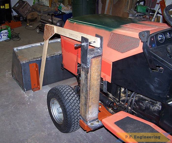 Simplicity tractor with loader outlet