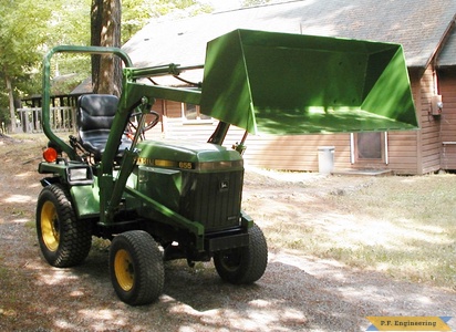 john deere 655 compact tractor loader bucket dumping