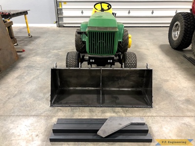 Dan W. Eureka IL, 48 inch bucket on John Deere 420