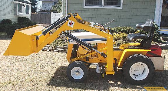 Cub Cadet 104 garden tractor loader_1