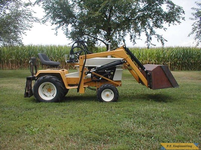 Cub Cadet 1450 Garden Tractor Loader_1