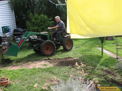 Holder articulated tractor_10