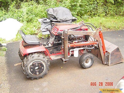 Wheel Horse 310-8 garden tractor loader_3