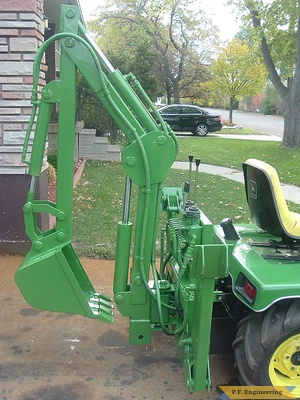 John Deere 318 garden tractor Micro Hoe_1